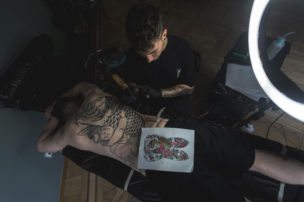 tatuarz meski warszawa - studio tatuarzu mokotow praga poludnia praga polnoc